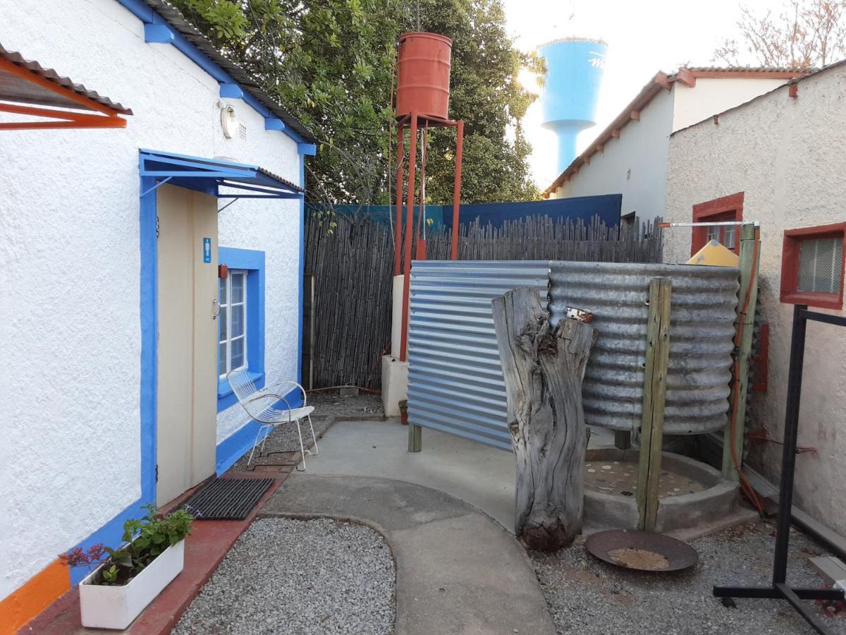 Kai-Oms Backpackers Lodge Outjo Exterior foto
